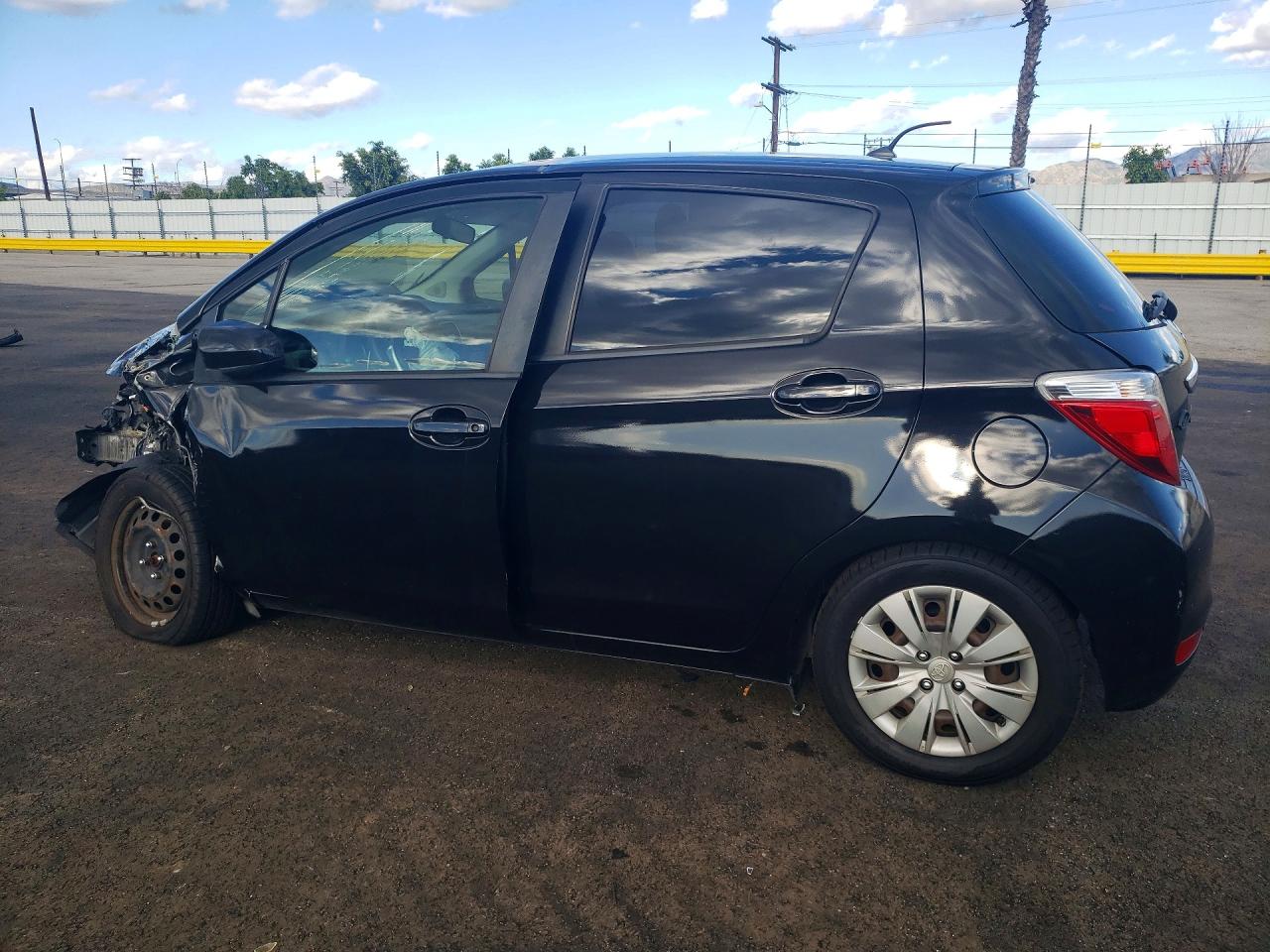 2012 TOYOTA YARIS photo 2