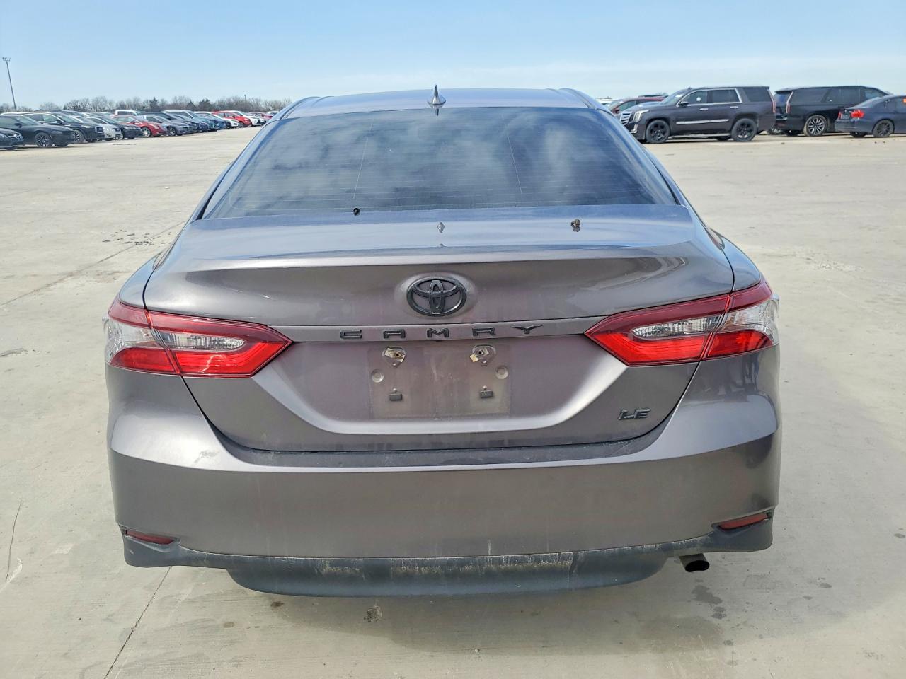 2024 TOYOTA CAMRY LE photo 16