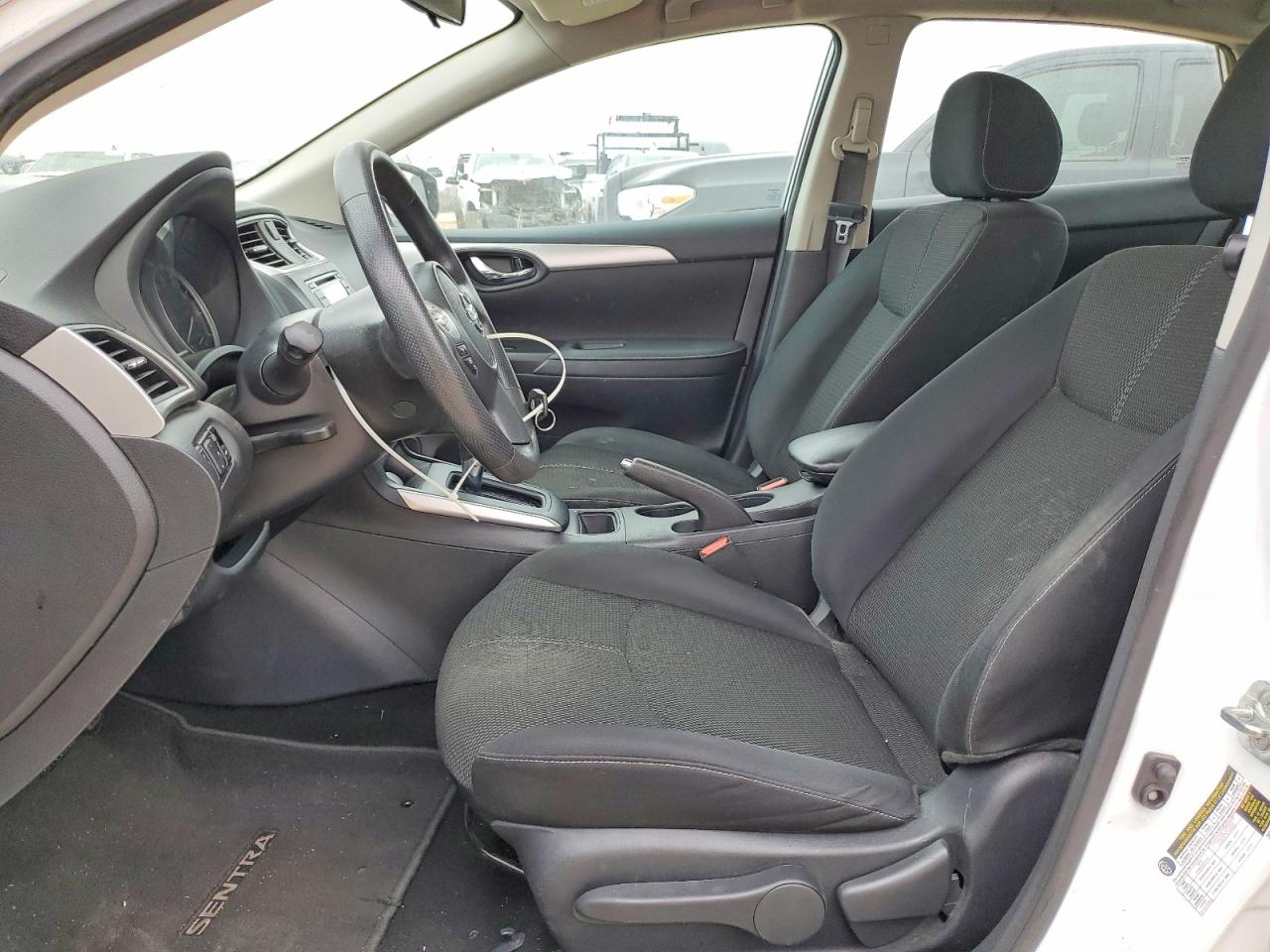 2018 NISSAN SENTRA S photo 13