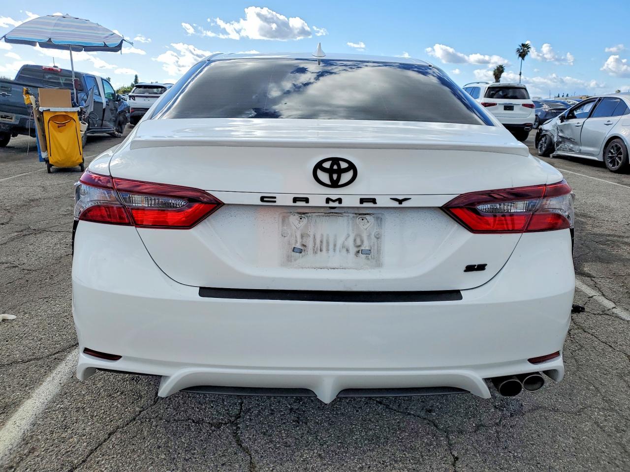 2023 TOYOTA CAMRY SE NIGHT SHADE photo 11
