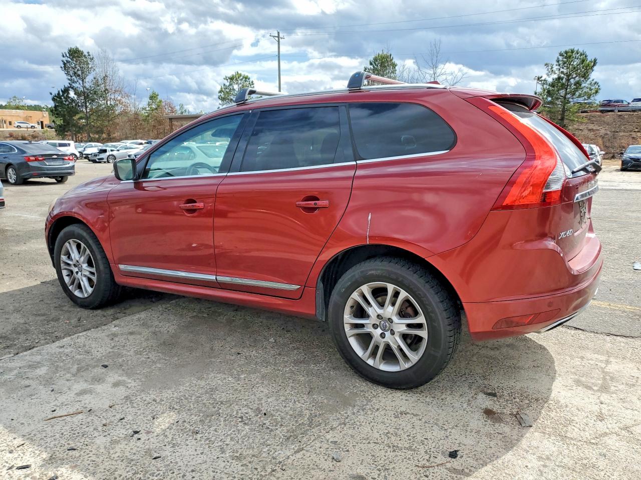 2016 VOLVO XC60 T5 PLATINUM photo 4