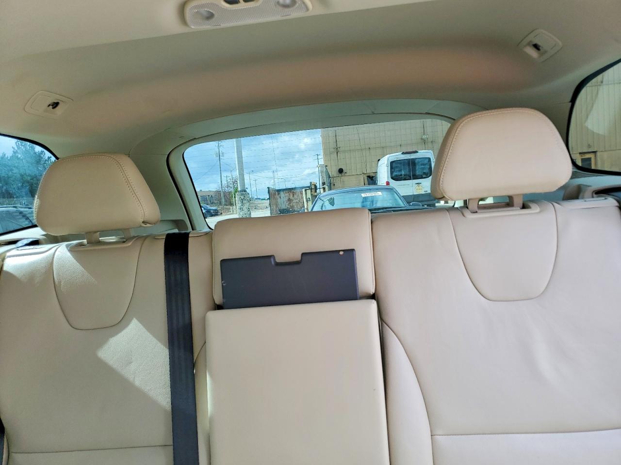 2016 VOLVO XC60 T5 PLATINUM photo 28
