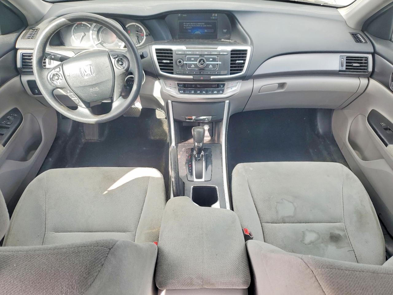 2013 HONDA ACCORD LX photo 22