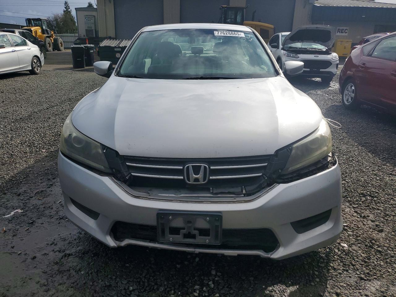 2013 HONDA ACCORD LX photo 13