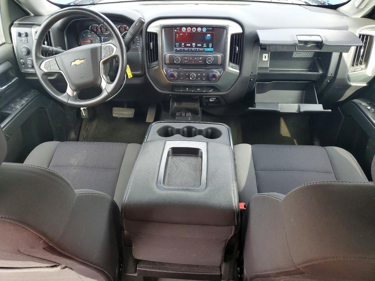 2018 CHEVROLET SILVERADO K1500 LT photo 8