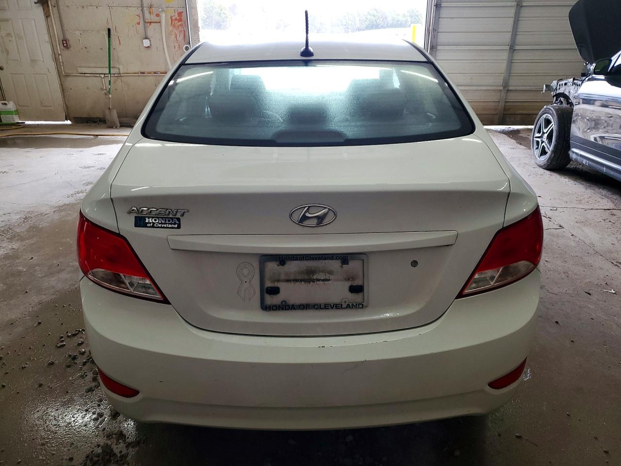 2017 HYUNDAI ACCENT VALUE EDITION photo 6
