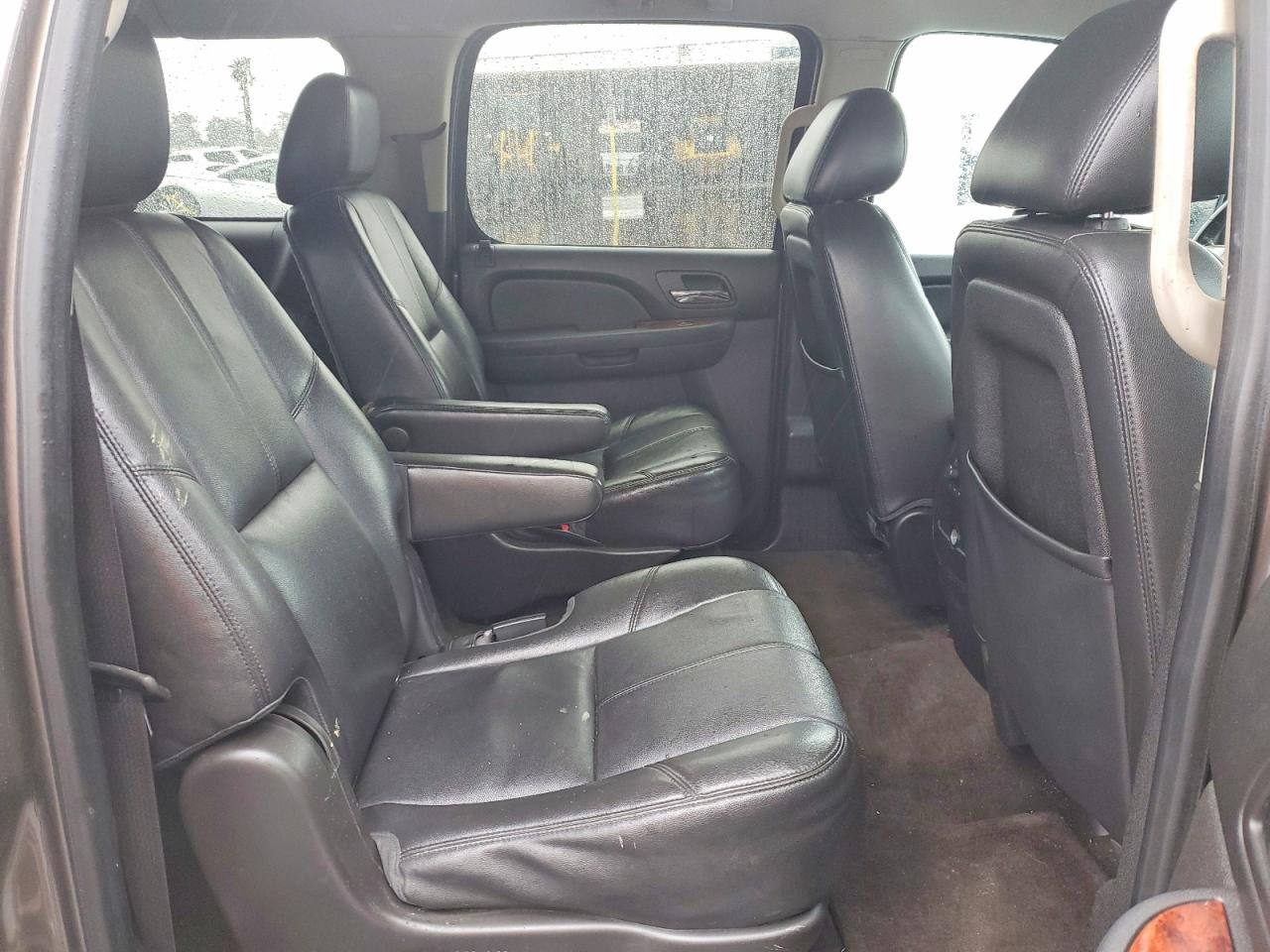 2012 GMC YUKON XL C1500 SLT photo 11