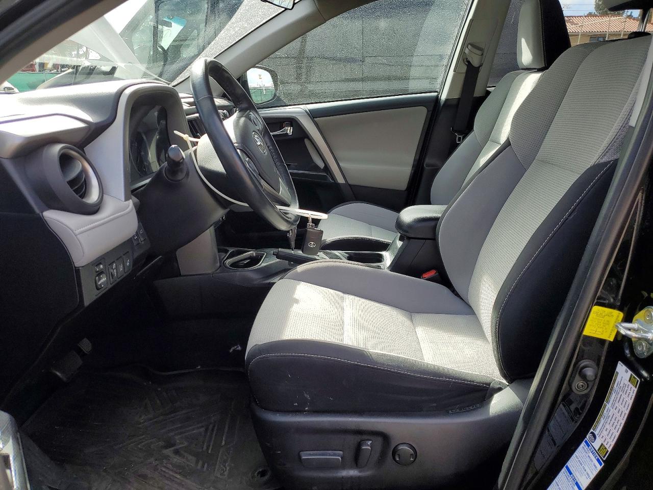 2018 TOYOTA RAV4 ADVENTURE photo 7