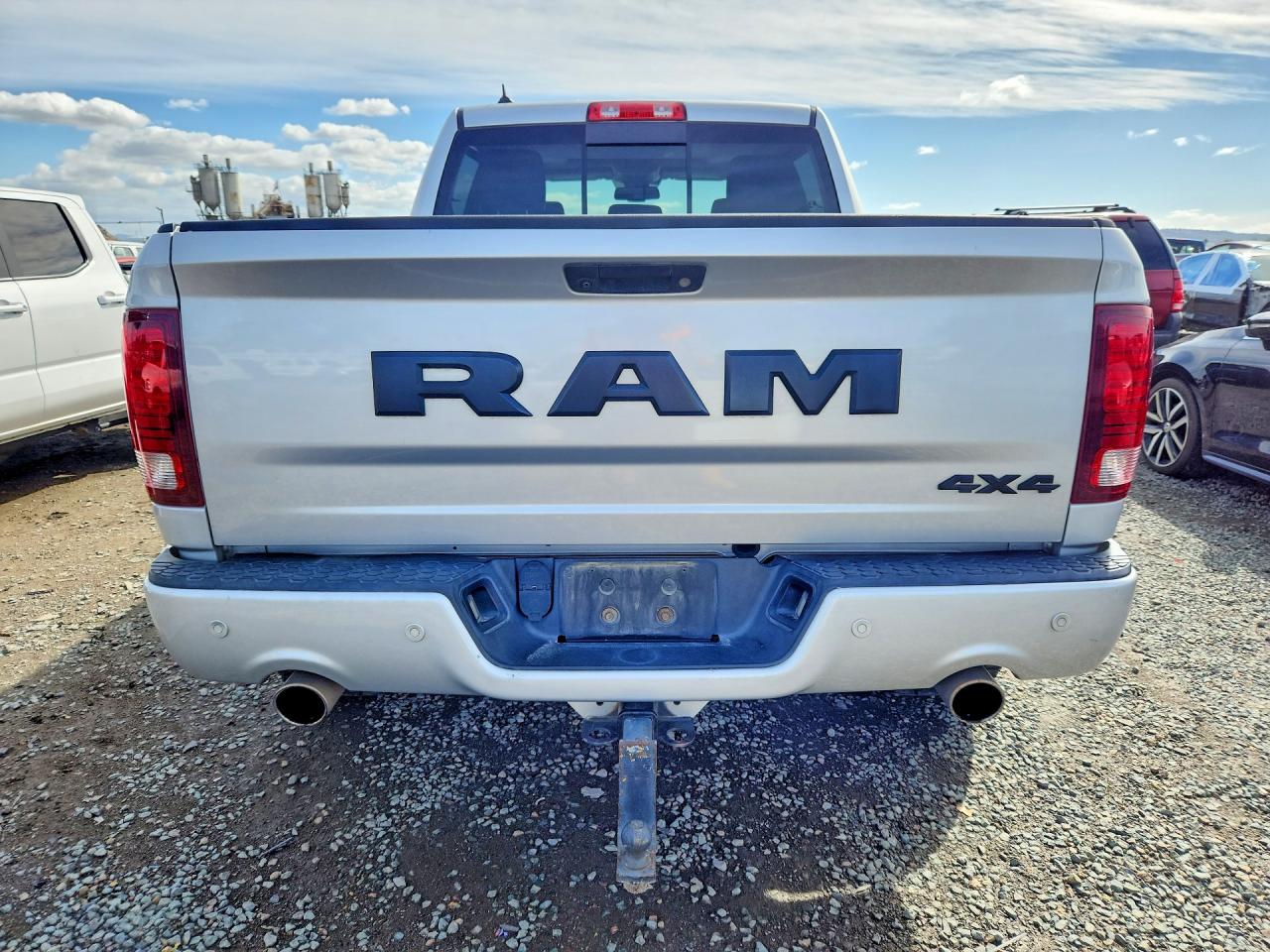 2017 RAM 1500 SPORT photo 16