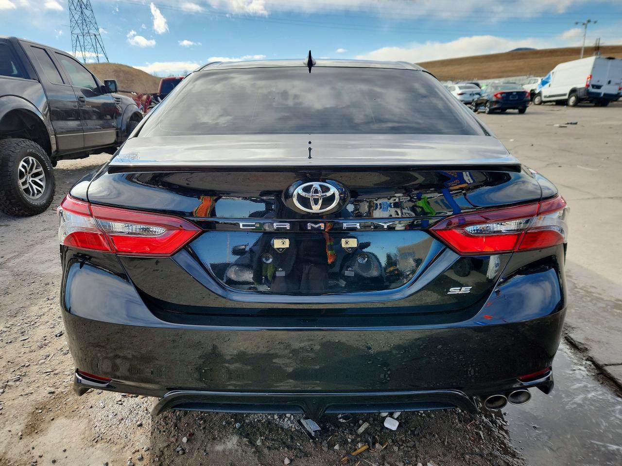 2023 TOYOTA CAMRY SE photo 6