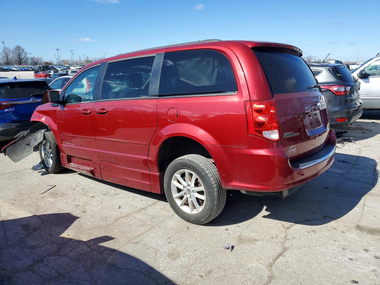 2015 DODGE GRAND CARAVAN SXT photo 4