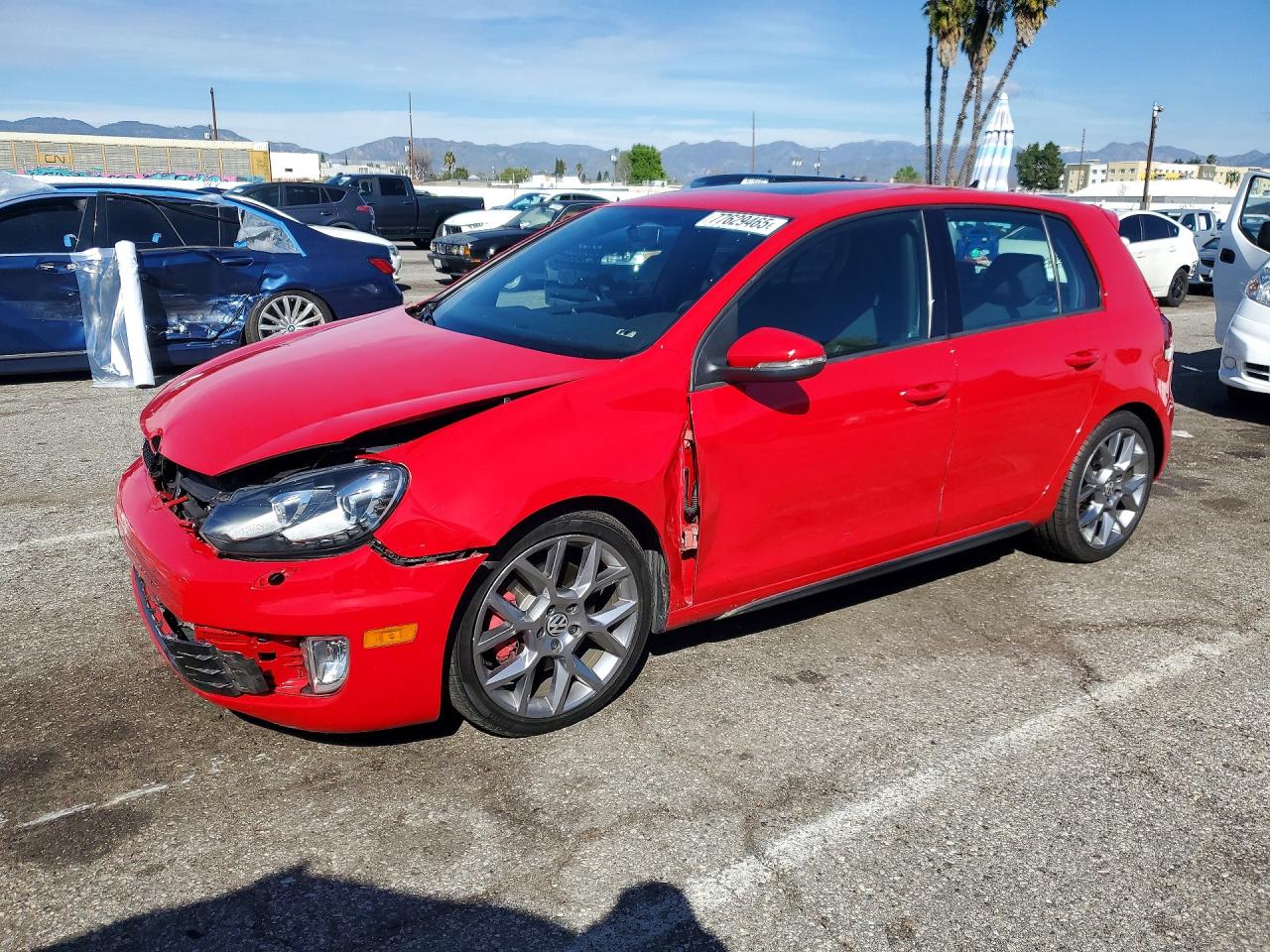 2013 VOLKSWAGEN GTI