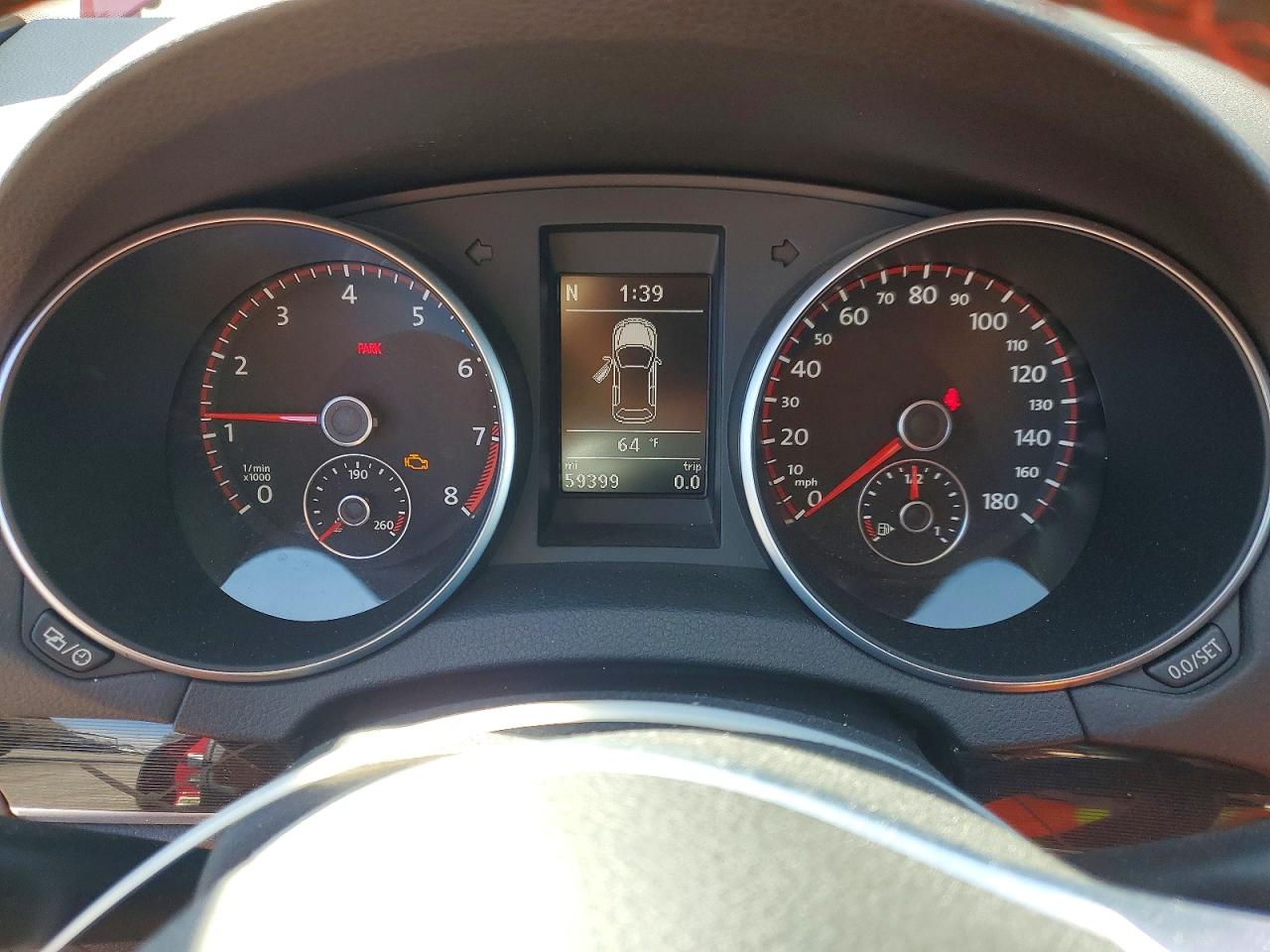 2013 VOLKSWAGEN GTI photo 9