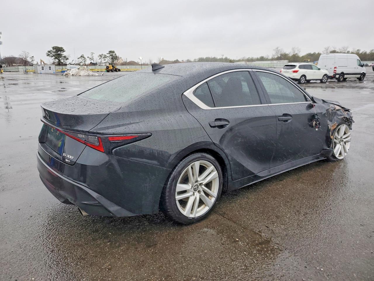 2021 LEXUS IS 300 photo 3