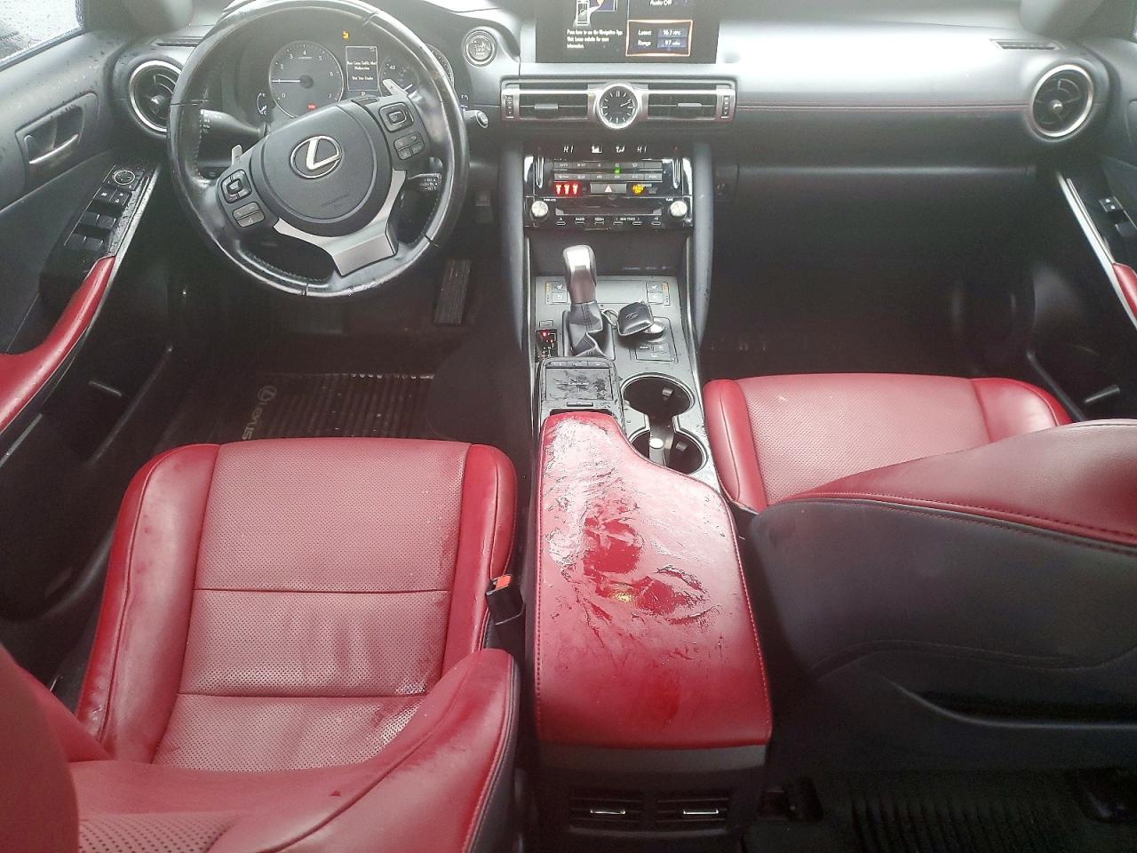 2021 LEXUS IS 300 photo 8