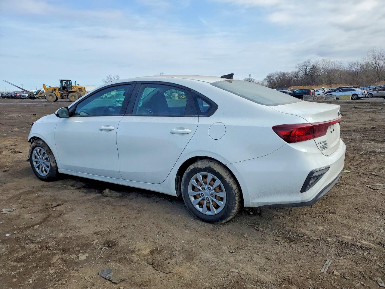 2020 KIA FORTE FE photo 3