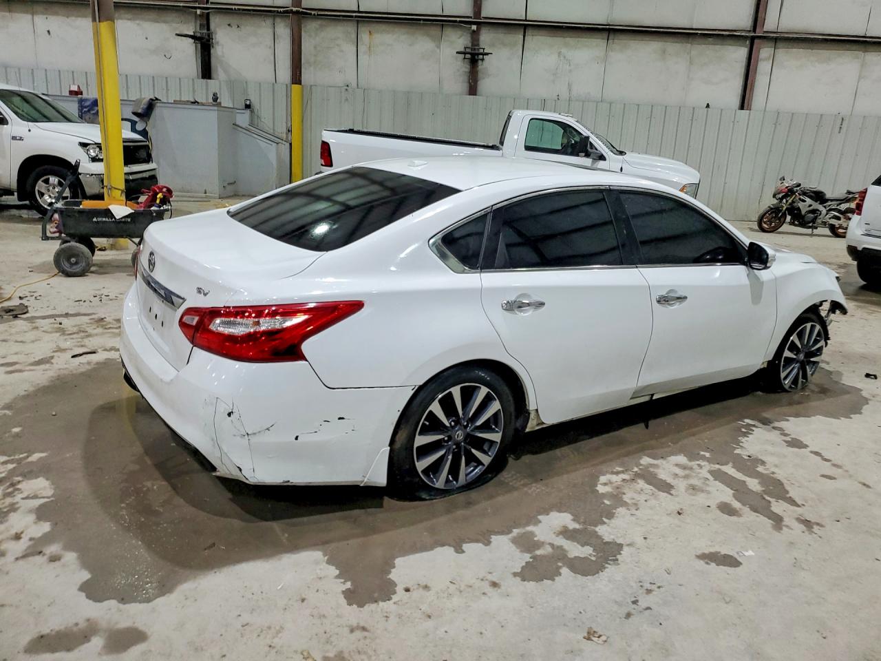 2016 NISSAN ALTIMA 2.5 SV photo 3
