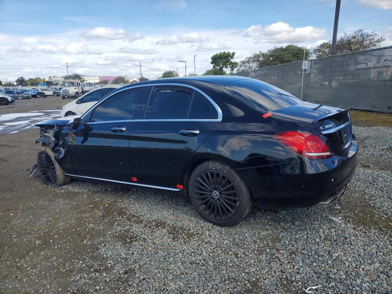 2019 MERCEDES-BENZ C 300 4MATIC photo 2