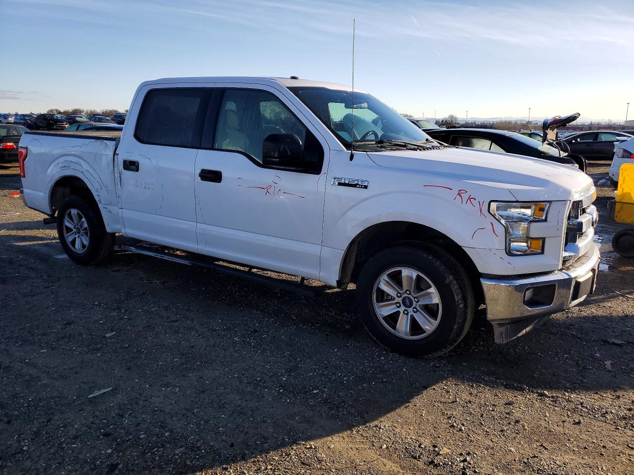 2017 FORD F150 SUPERCREW photo 4