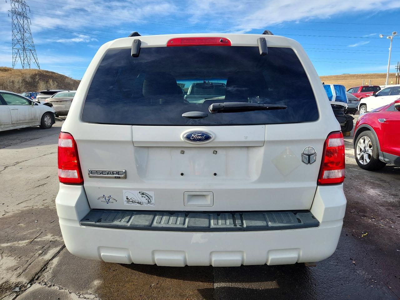 2011 FORD ESCAPE XLT photo 6