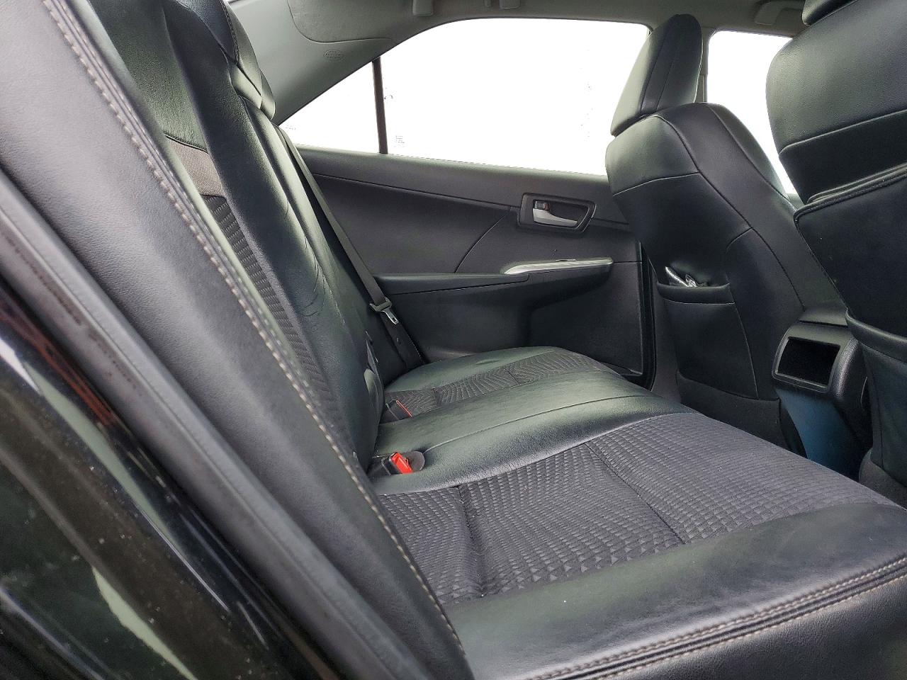 2012 TOYOTA CAMRY BASE photo 19