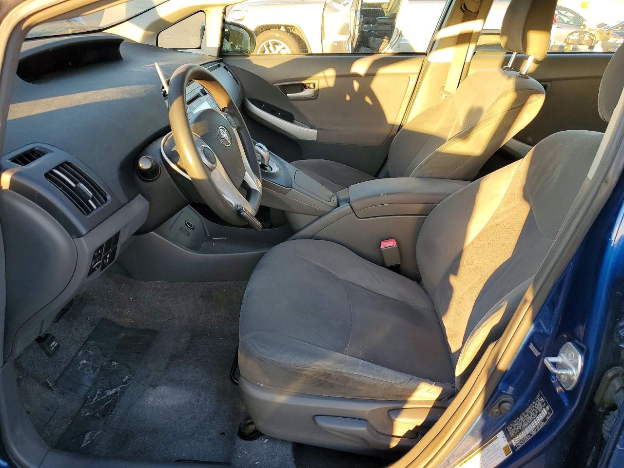 2010 TOYOTA PRIUS II photo 13