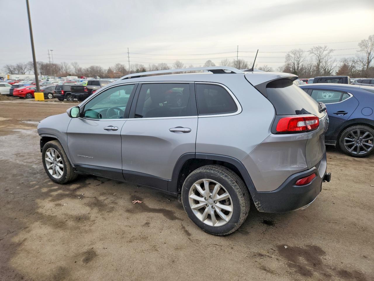 2016 JEEP CHEROKEE LIMITED photo 3