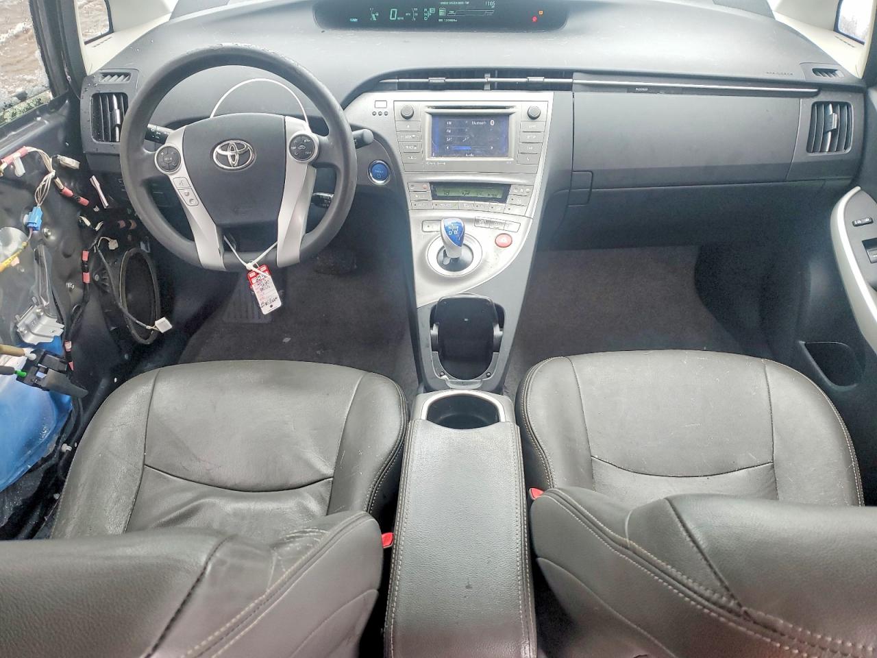2013 TOYOTA PRIUS photo 15