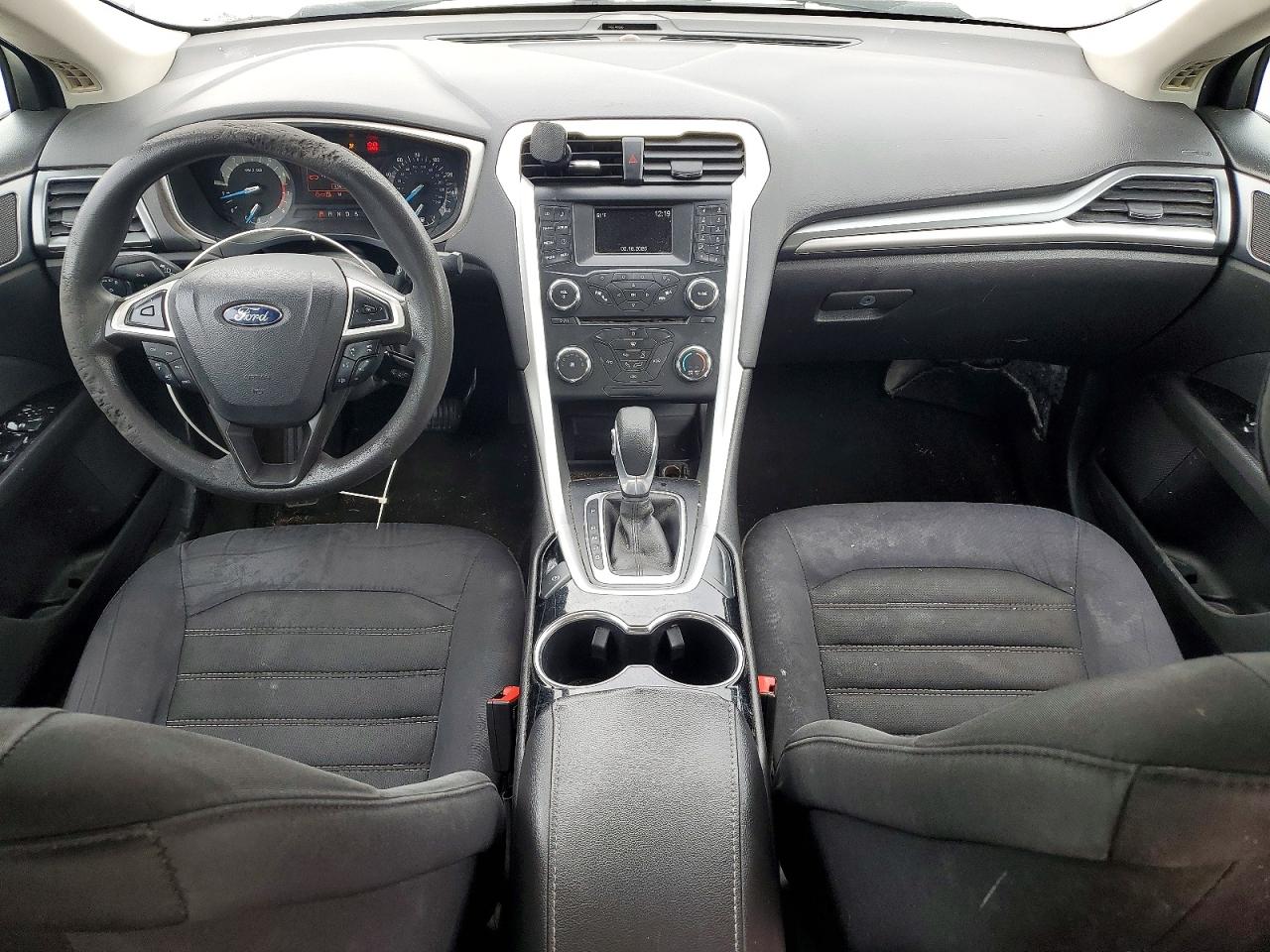 2014 FORD FUSION SE photo 22