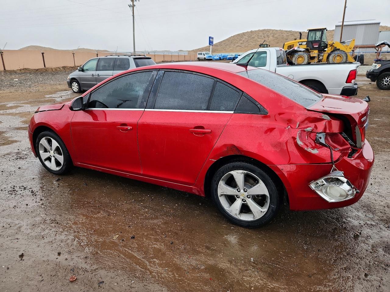2011 CHEVROLET CRUZE LT photo 2
