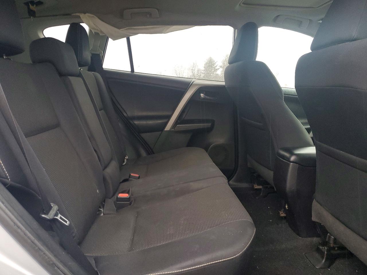2018 TOYOTA RAV4 XLE photo 21