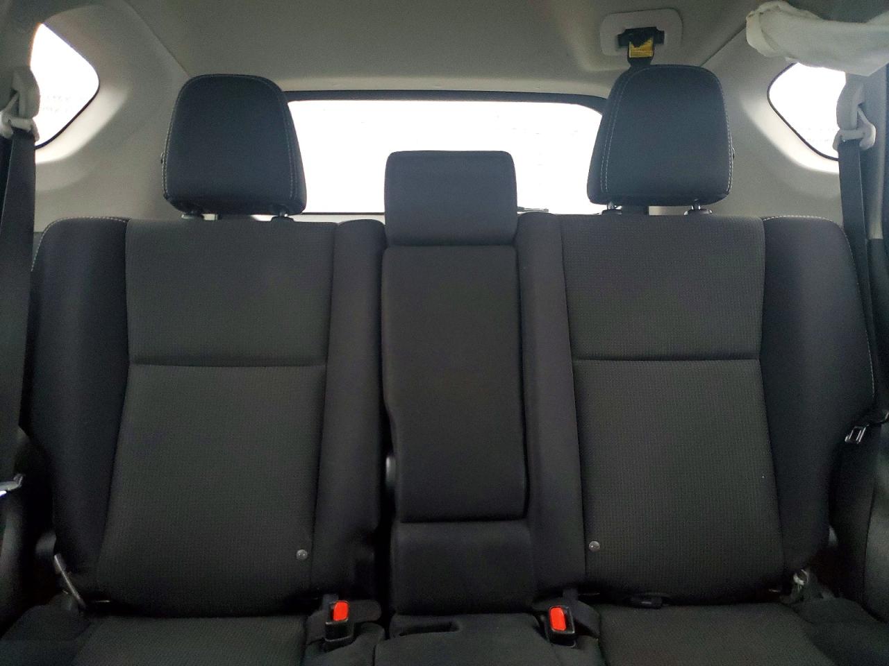 2018 TOYOTA RAV4 XLE photo 19