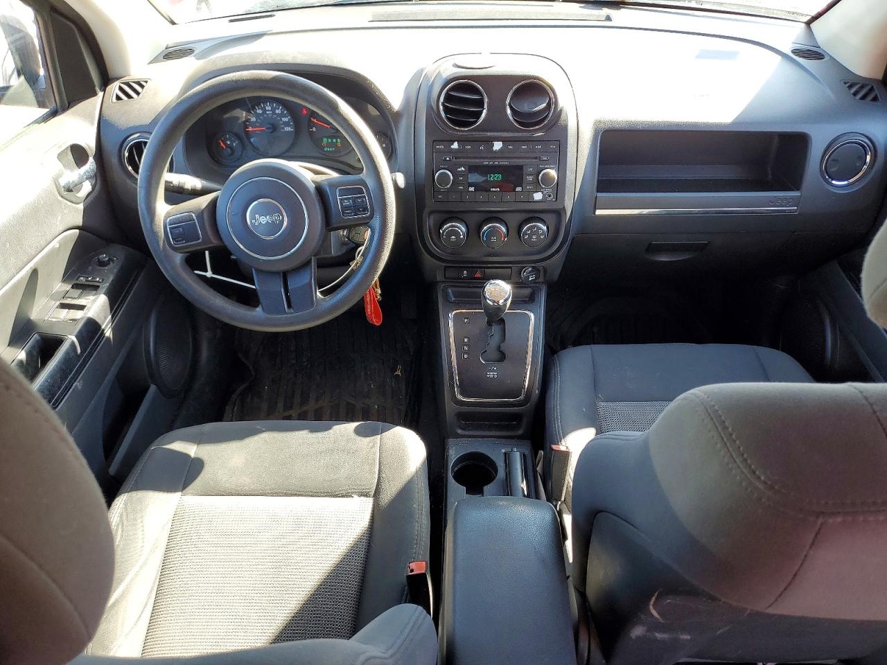 2012 JEEP COMPASS SPORT photo 8