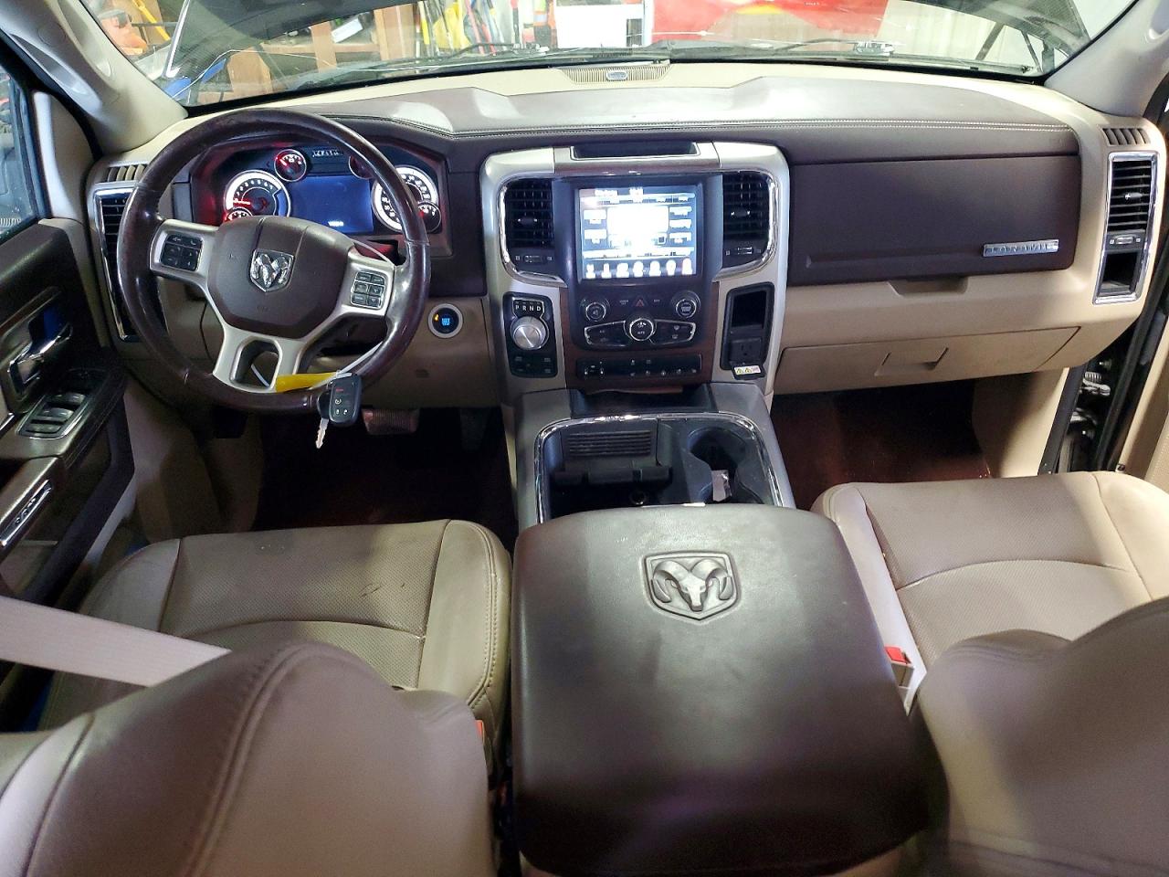 2017 RAM 1500 LARAMIE photo 8