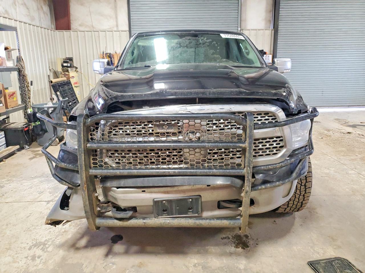 2017 RAM 1500 LARAMIE photo 5