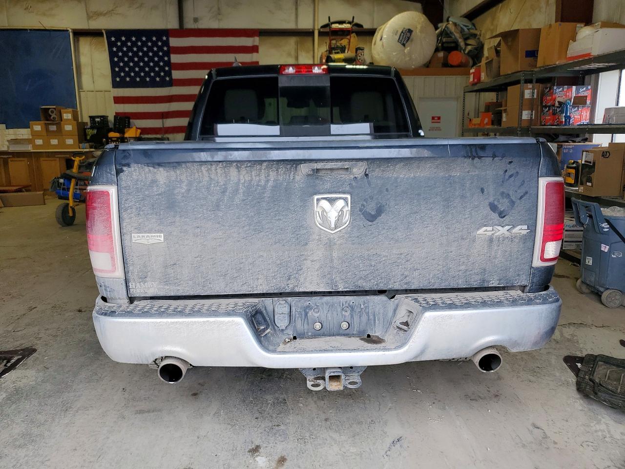 2017 RAM 1500 LARAMIE photo 6