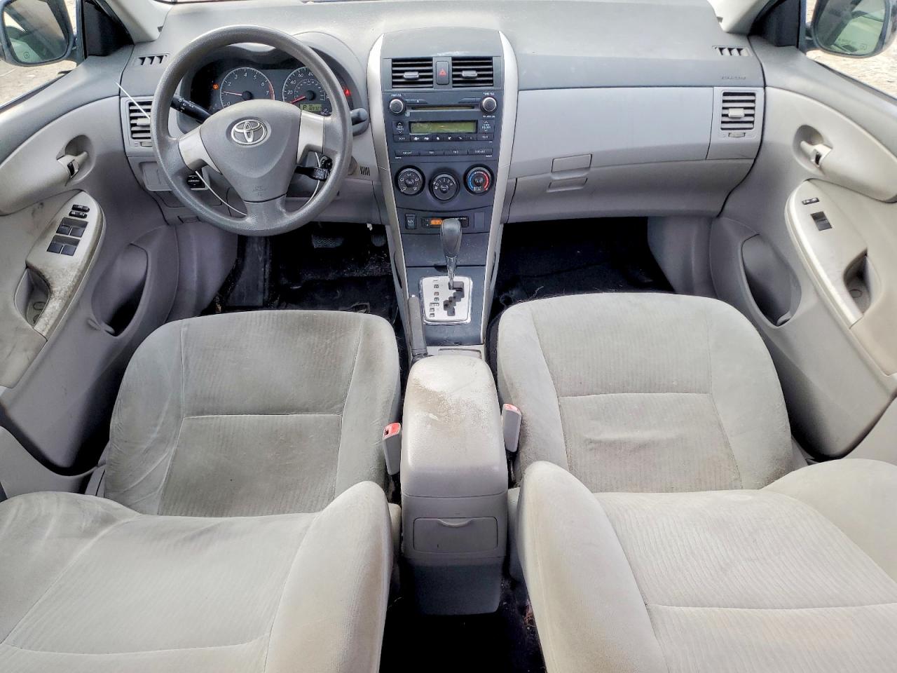2010 TOYOTA COROLLA BASE photo 15