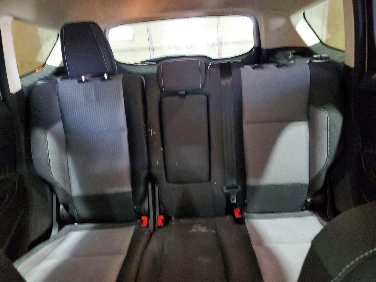2017 FORD ESCAPE SE photo 19