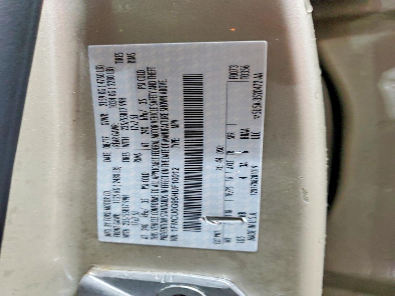 2017 FORD ESCAPE SE photo 25