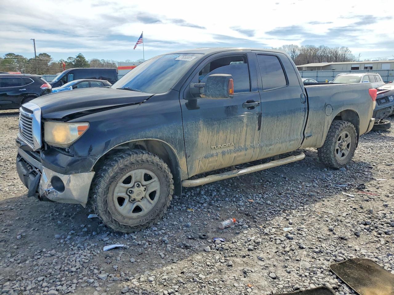2011 TOYOTA TUNDRA