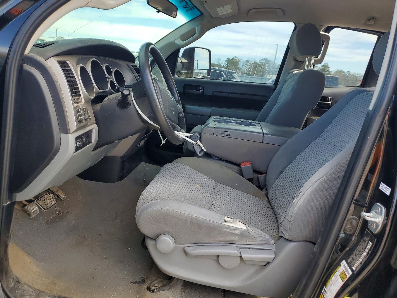 2011 TOYOTA TUNDRA DOUBLE CAB SR5 photo 7