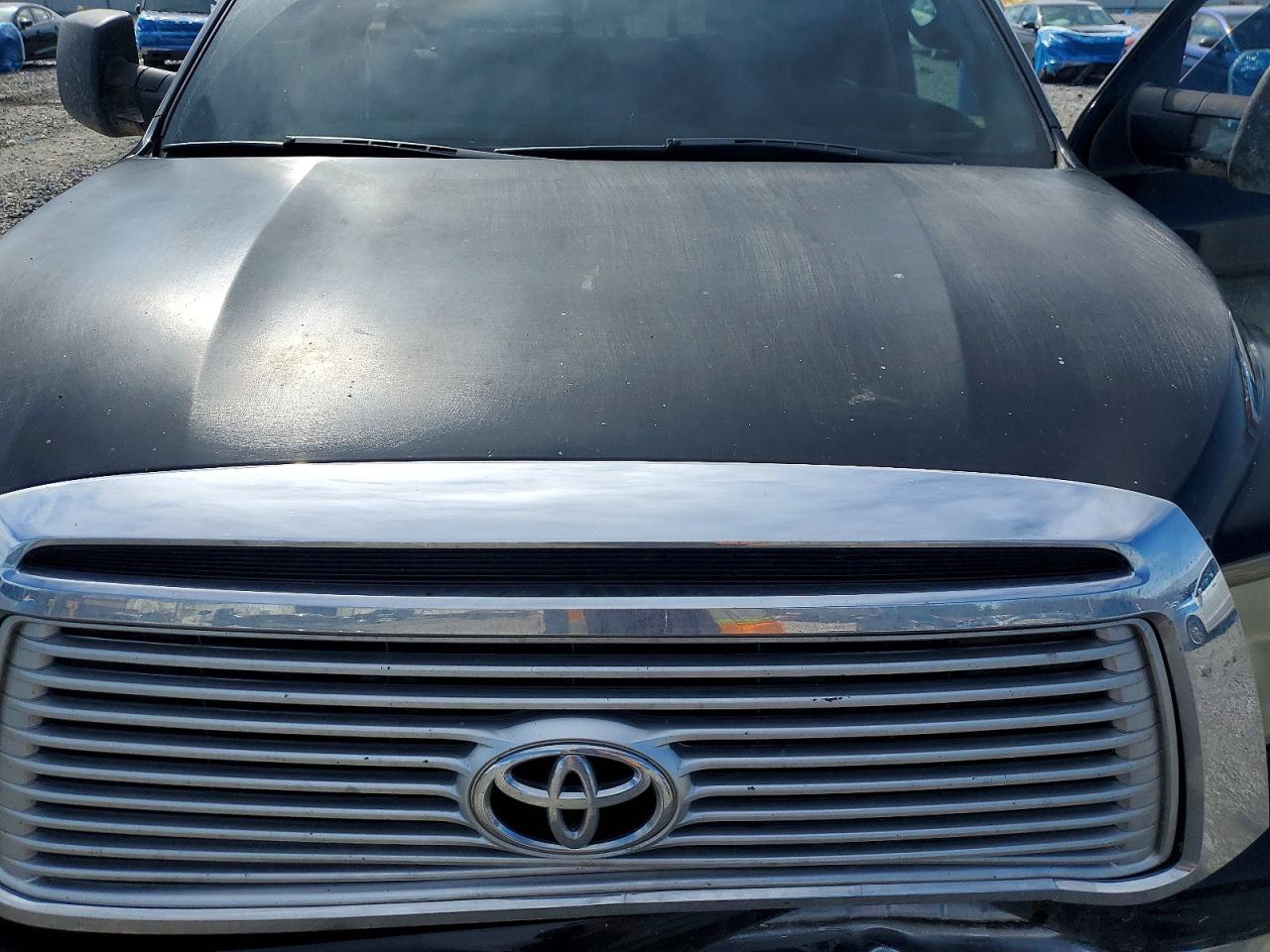 2011 TOYOTA TUNDRA DOUBLE CAB SR5 photo 11