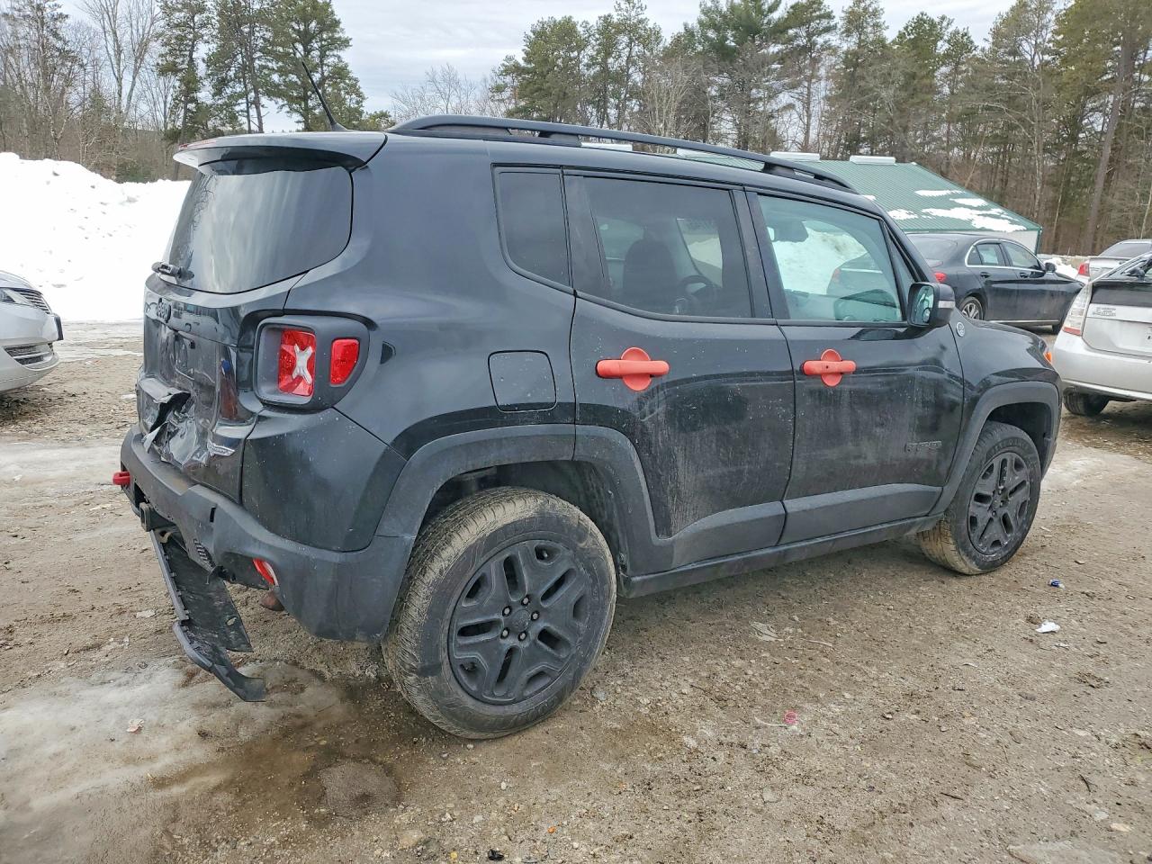 2017 JEEP RENEGADE TRAILHAWK photo 3