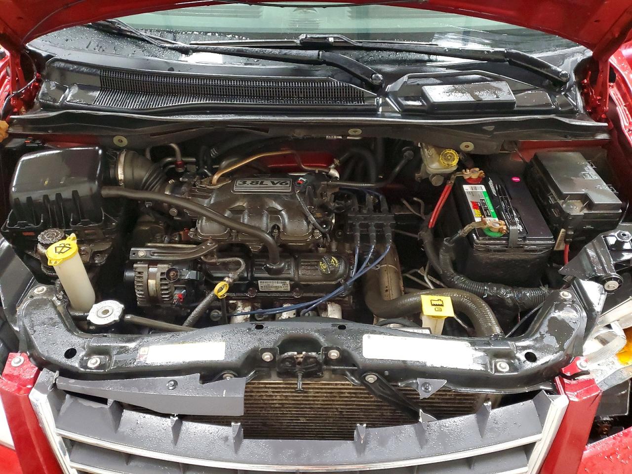 2010 CHRYSLER TOWN & COUNTRY TOURING photo 12
