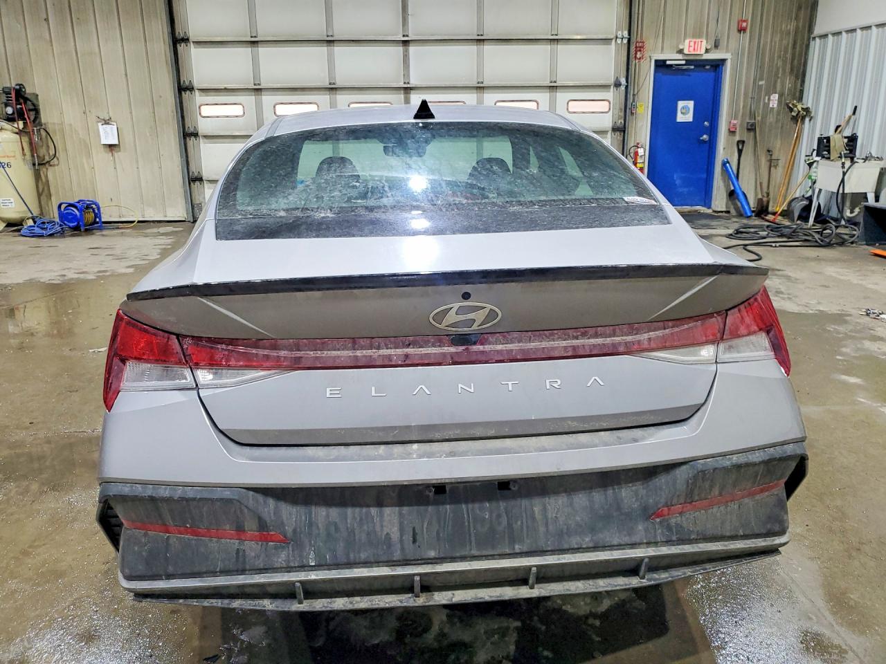 2025 HYUNDAI ELANTRA SEL SPORT photo 6