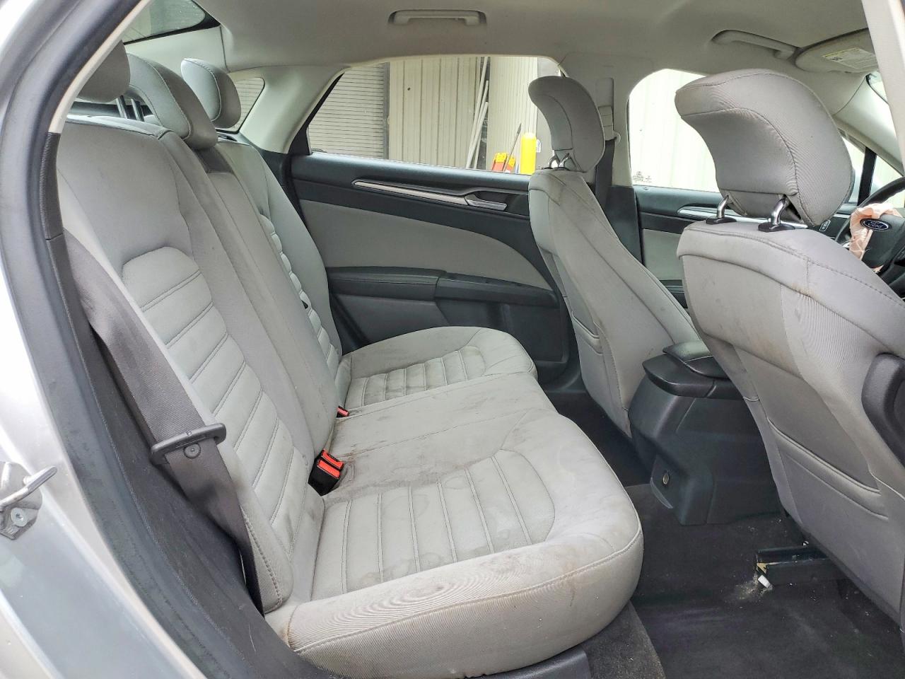 2014 FORD FUSION S photo 10