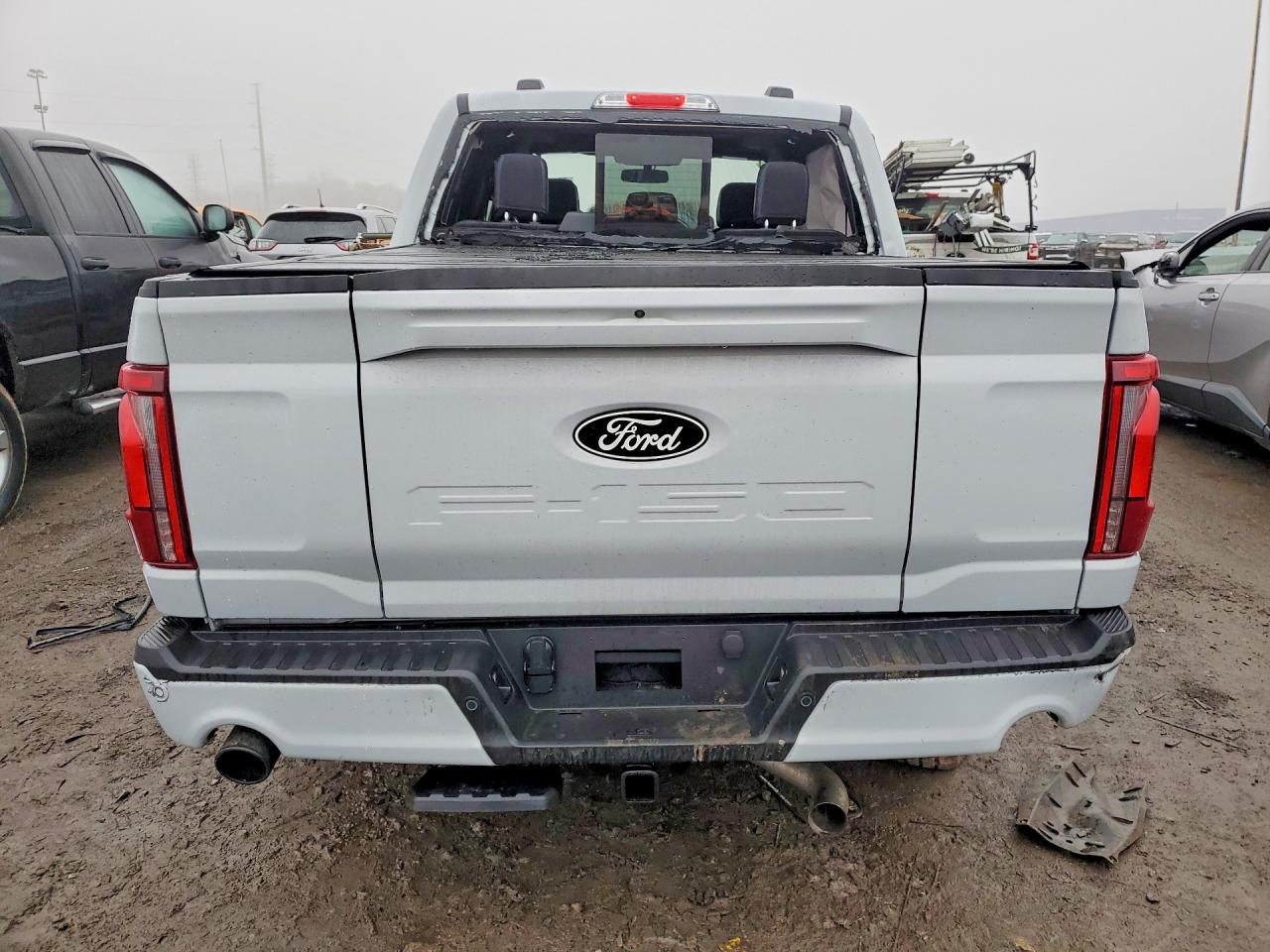 2025 FORD F150 LARIAT photo 11