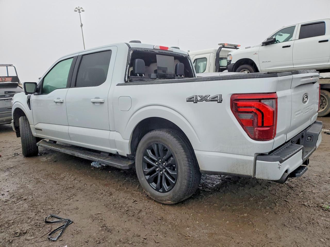 2025 FORD F150 LARIAT photo 3