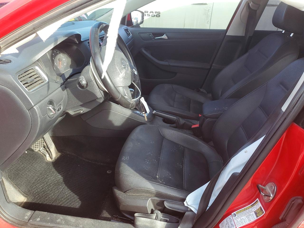 2011 VOLKSWAGEN JETTA SE photo 7
