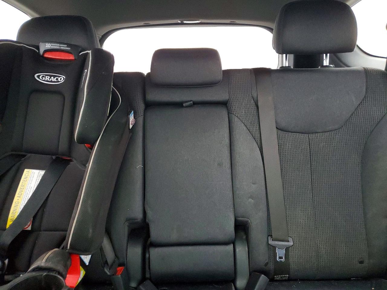 2019 HYUNDAI SANTA FE SE photo 19